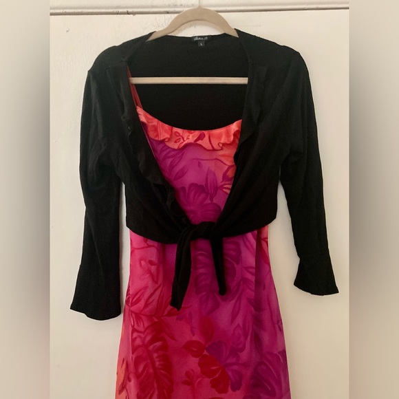 Arden B  SOLD Black Shrug ruffle detail - Picture 12 of 12